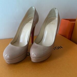 Christian Louboutin Tan Heels with Platform and Rounded Toe